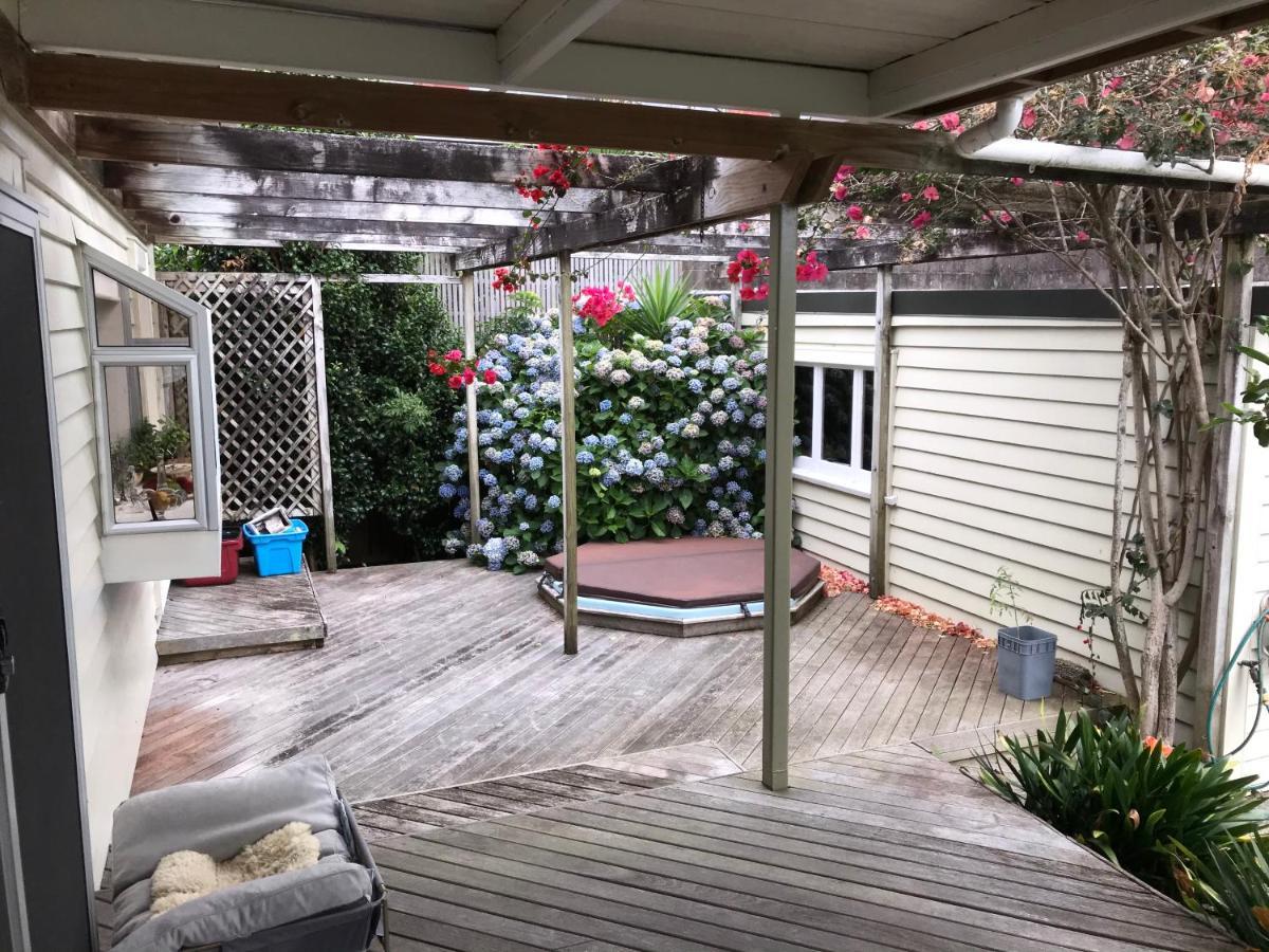 School Lane B&B Wr. Whangarei Dış mekan fotoğraf